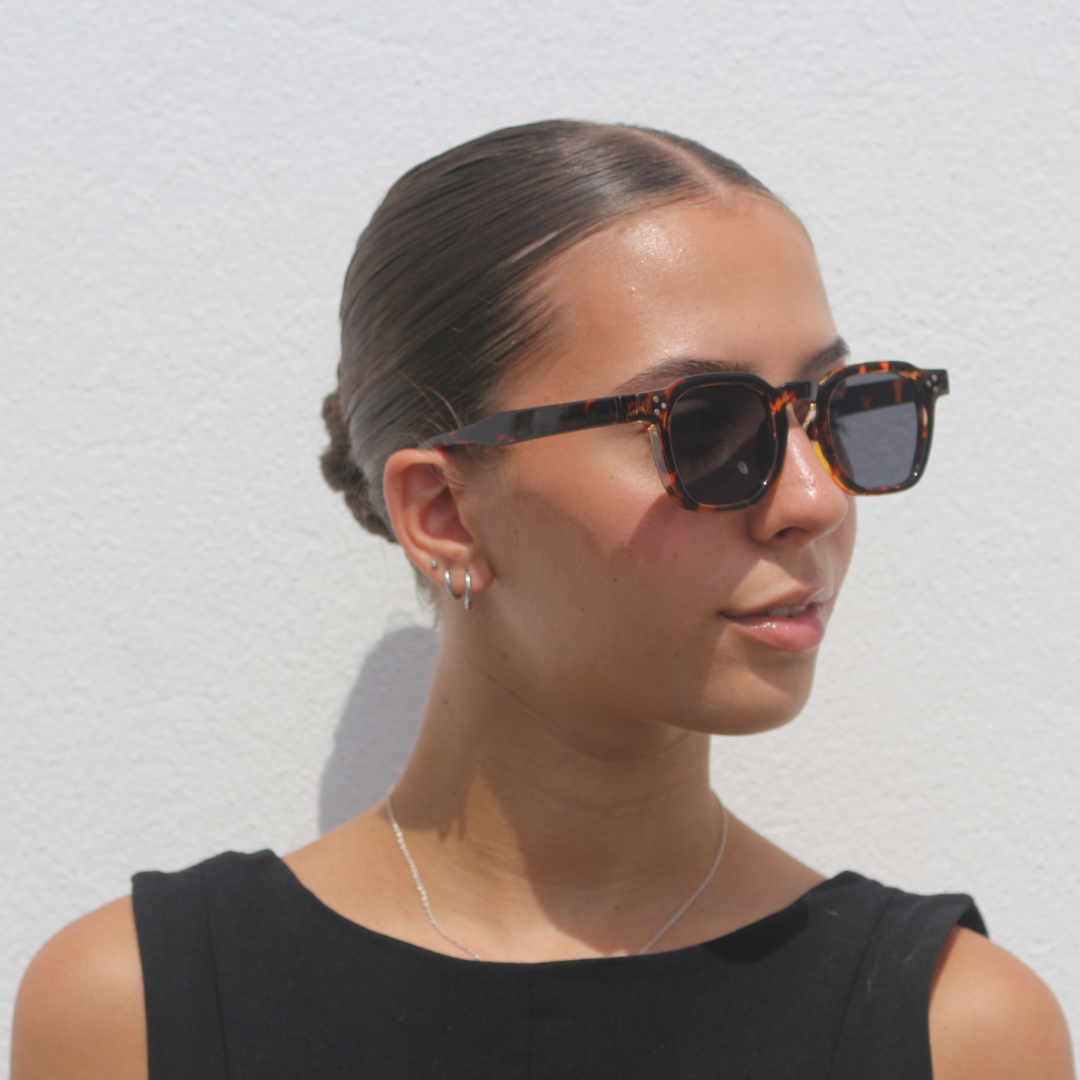 Aurea black